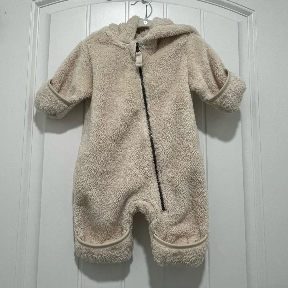 Hanna Andersson Baby Fuzzy Cream Snow Suit Size 50cm/0-3 Months